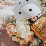 Banwood bicycle helmet in coral